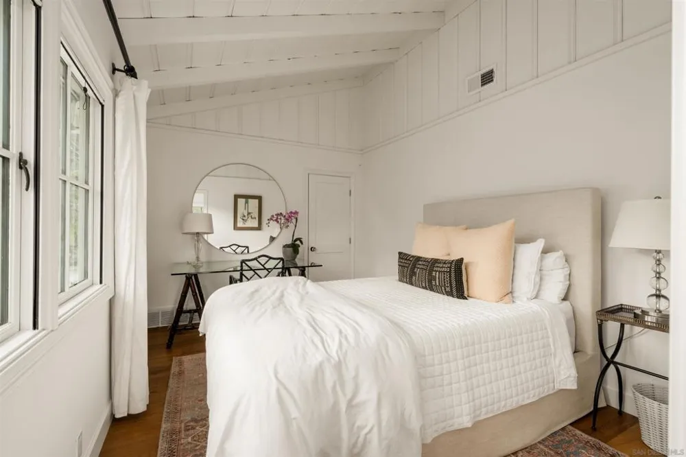 16134 Puerta Del Sol Rancho Santa Fe, CA 92067