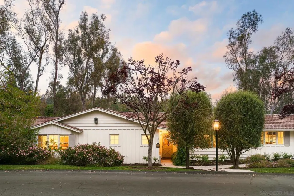16134 Puerta Del Sol Rancho Santa Fe, CA 92067