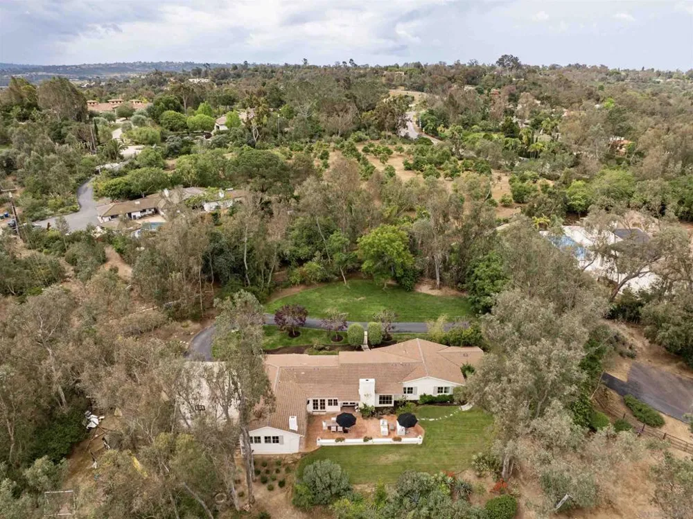 16134 Puerta Del Sol Rancho Santa Fe, CA 92067