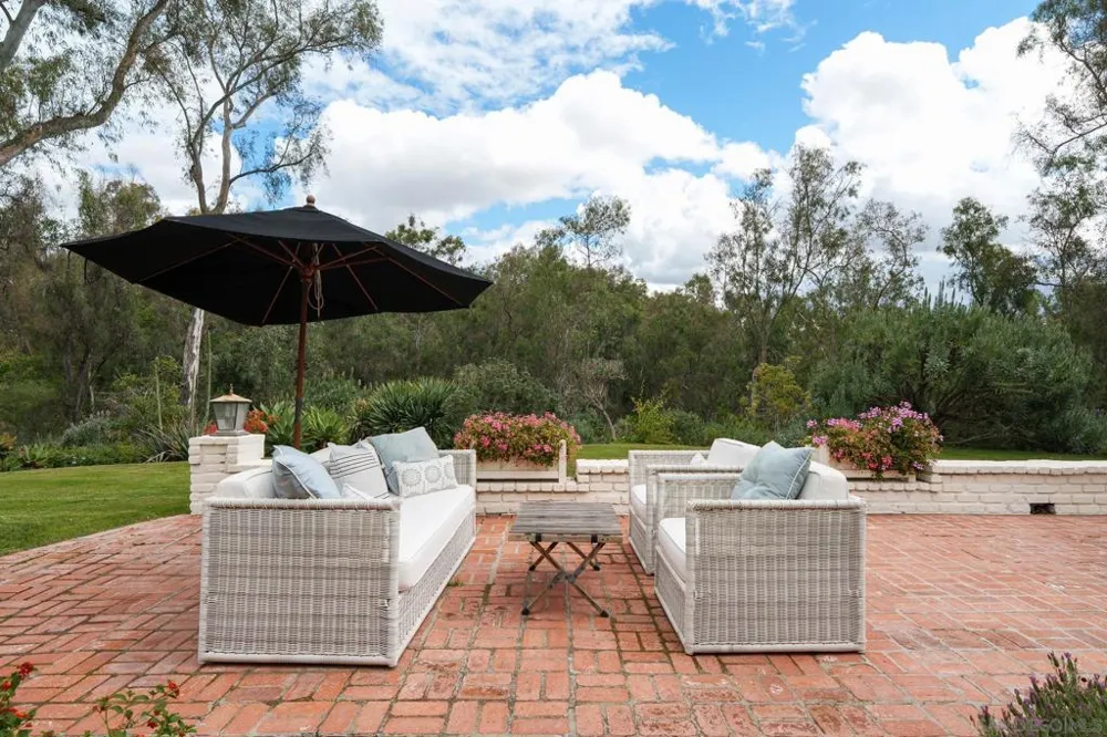 16134 Puerta Del Sol Rancho Santa Fe, CA 92067