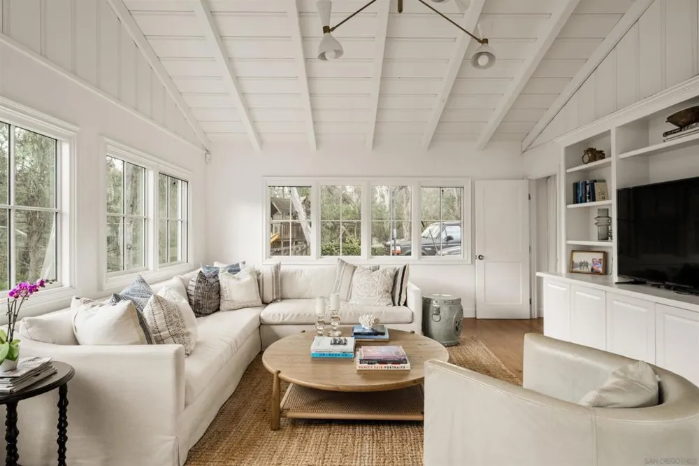 16134 Puerta Del Sol Rancho Santa Fe, CA 92067