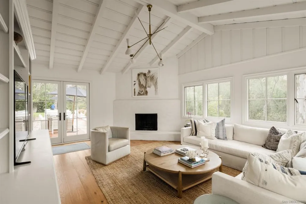 16134 Puerta Del Sol Rancho Santa Fe, CA 92067