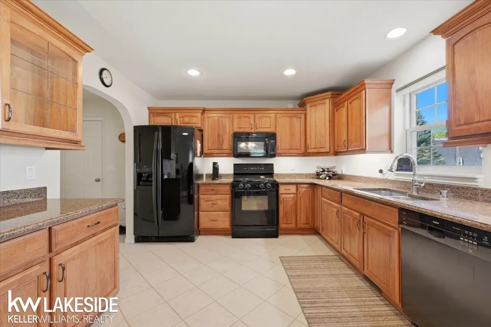 7080 Sax Street Clay Township, MI 48028