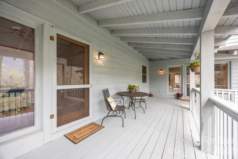 63 Chestnut Forest Road Fairview, NC 28730