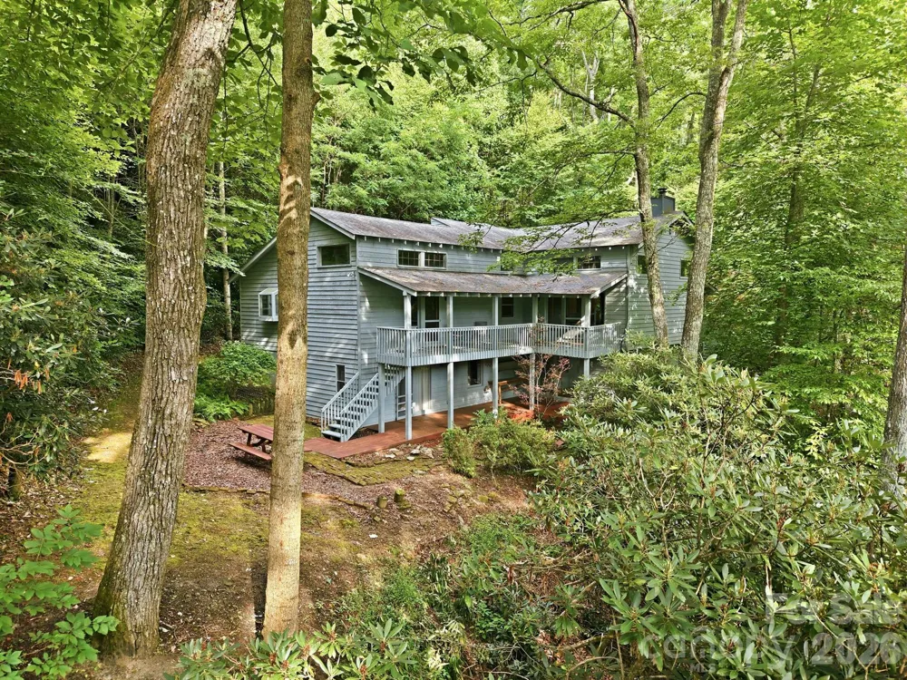 63 Chestnut Forest Road Fairview, NC 28730