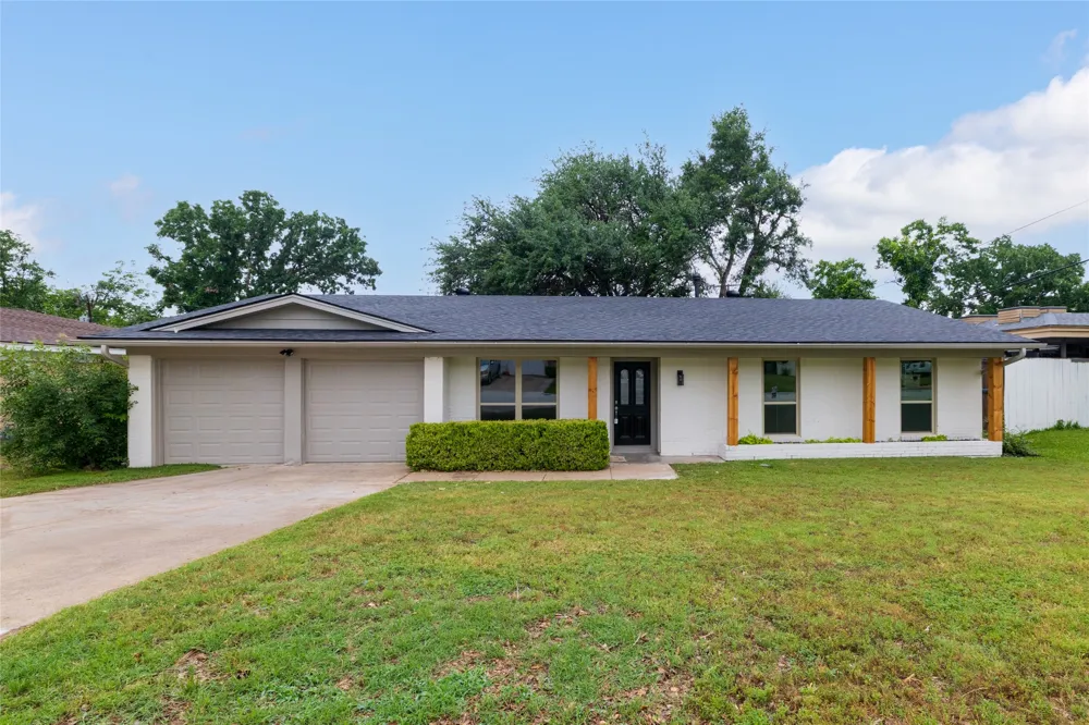 2004 York Drive