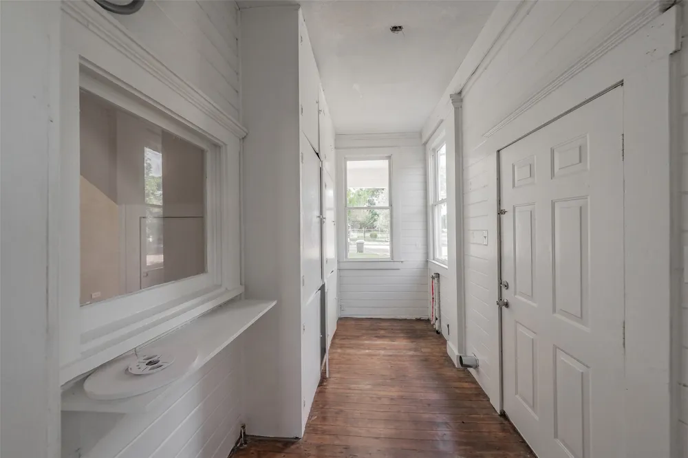 2700 Grim Avenue Waco, TX 76707