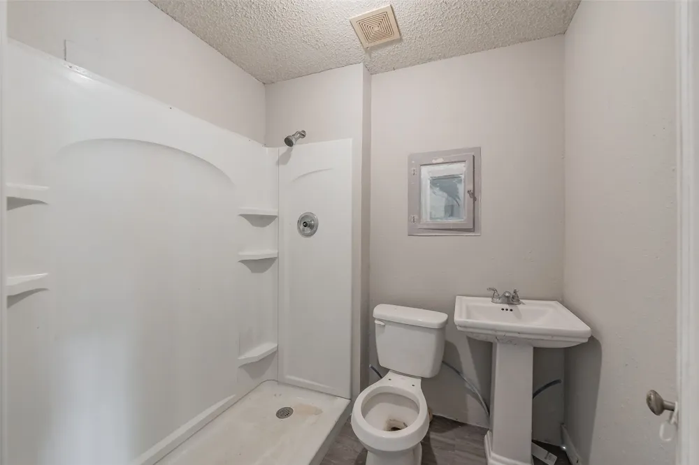 2700 Grim Avenue Waco, TX 76707