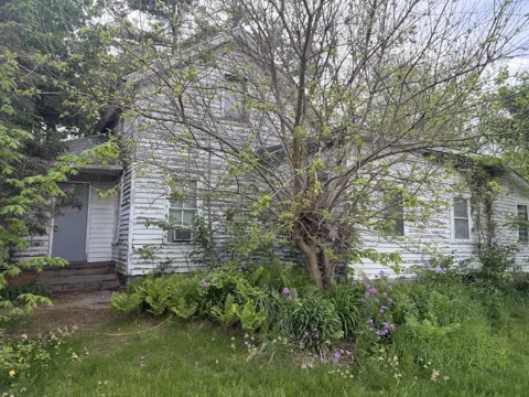 111 E St Marys Street