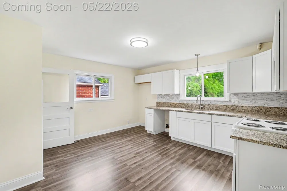 1093 W Maple Avenue Mundy Township, MI 48507