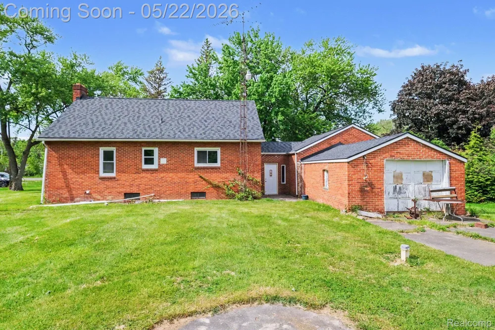 1093 W Maple Avenue Mundy Township, MI 48507