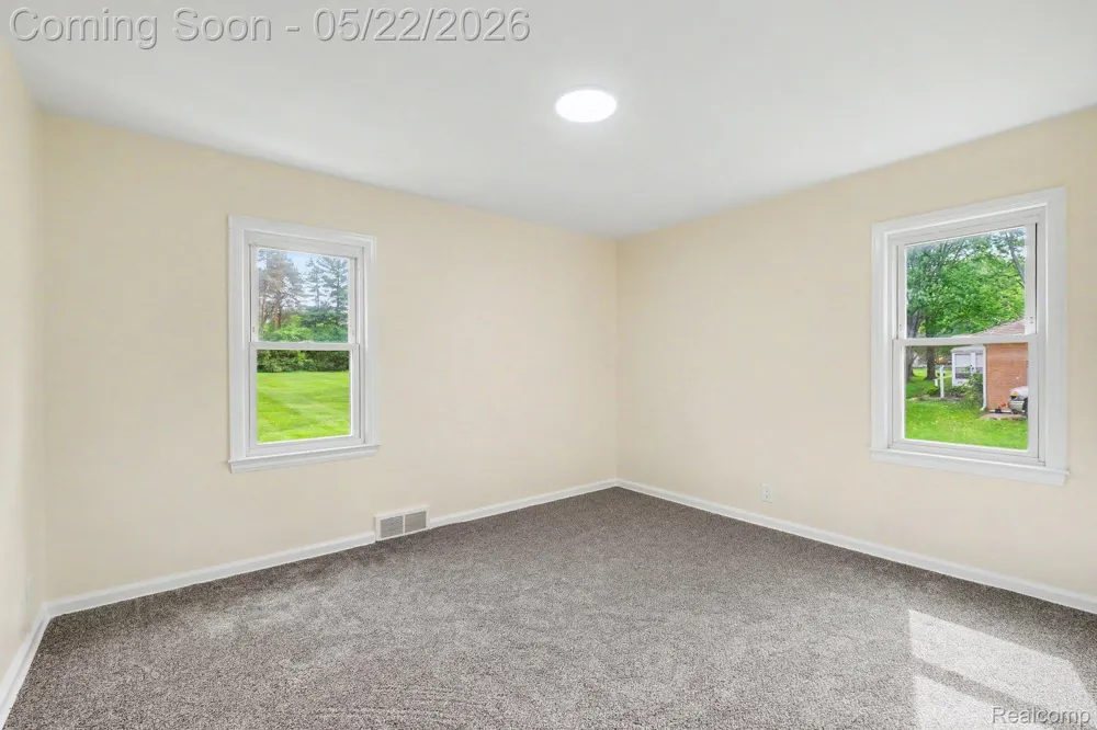 1093 W Maple Avenue Mundy Township, MI 48507