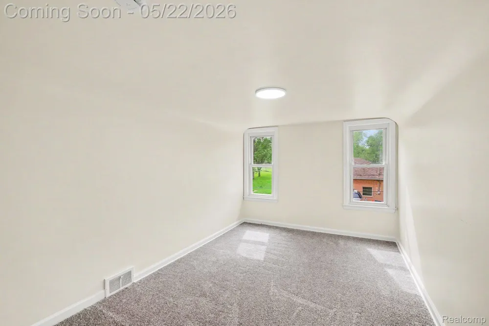 1093 W Maple Avenue Mundy Township, MI 48507