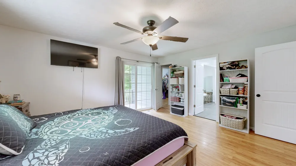 4648 31 Hwy W Cottontown, TN 37048