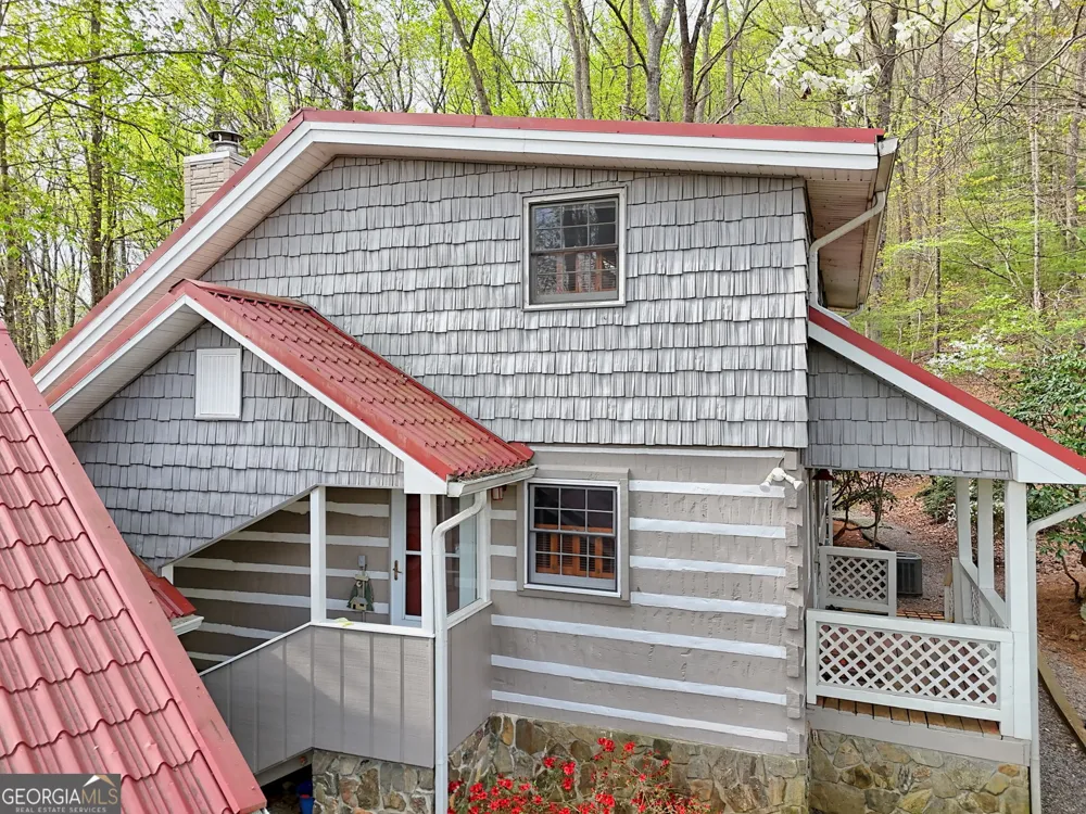 8528 Soapstone Creek TRL Hiawassee, GA 30546