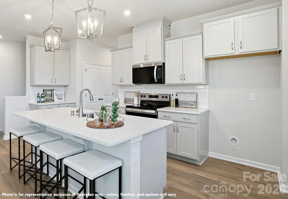 2574 Selbourne Drive