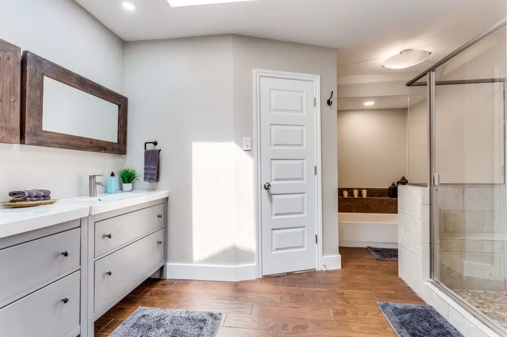 926 Hillside Lane Flower Mound, TX 75028