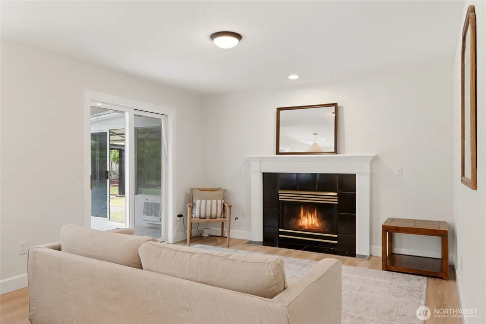5708 60th Street W University Place, WA 98467