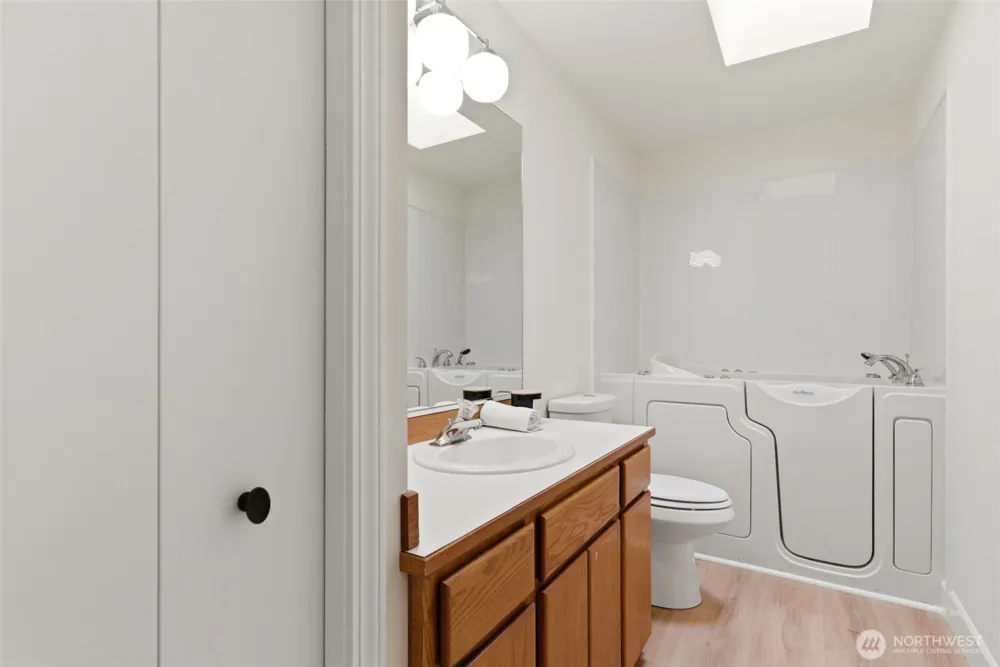 5708 60th Street W University Place, WA 98467