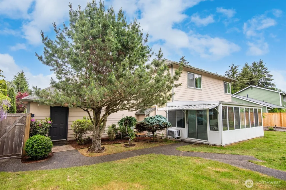 5708 60th Street W University Place, WA 98467