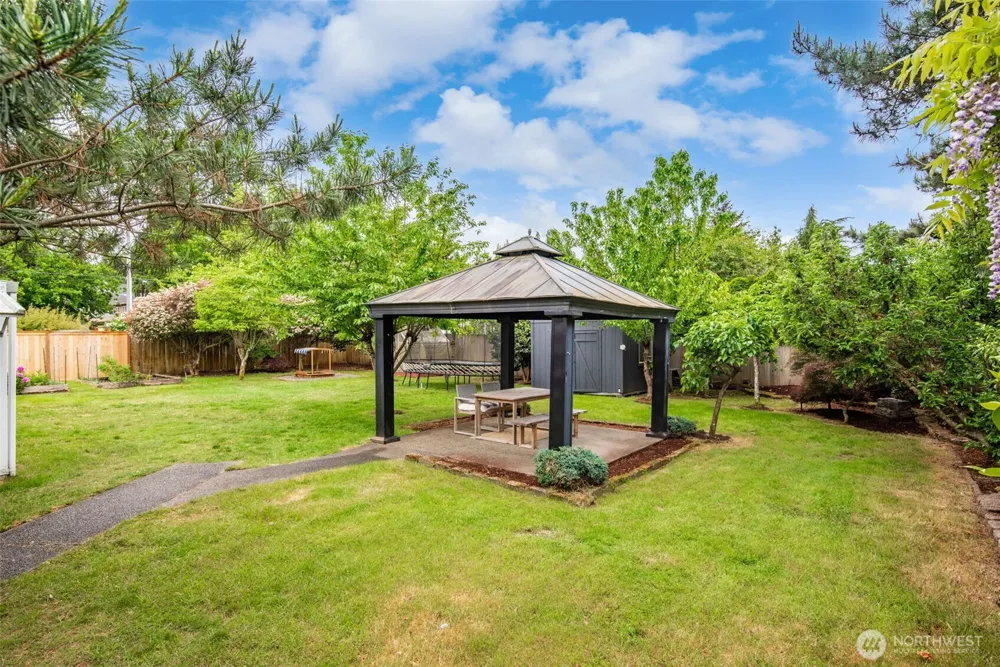 5708 60th Street W University Place, WA 98467