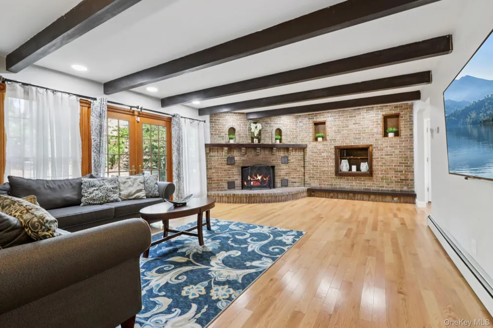 2 Myrtle Avenue Greenwood Lake, NY 10925