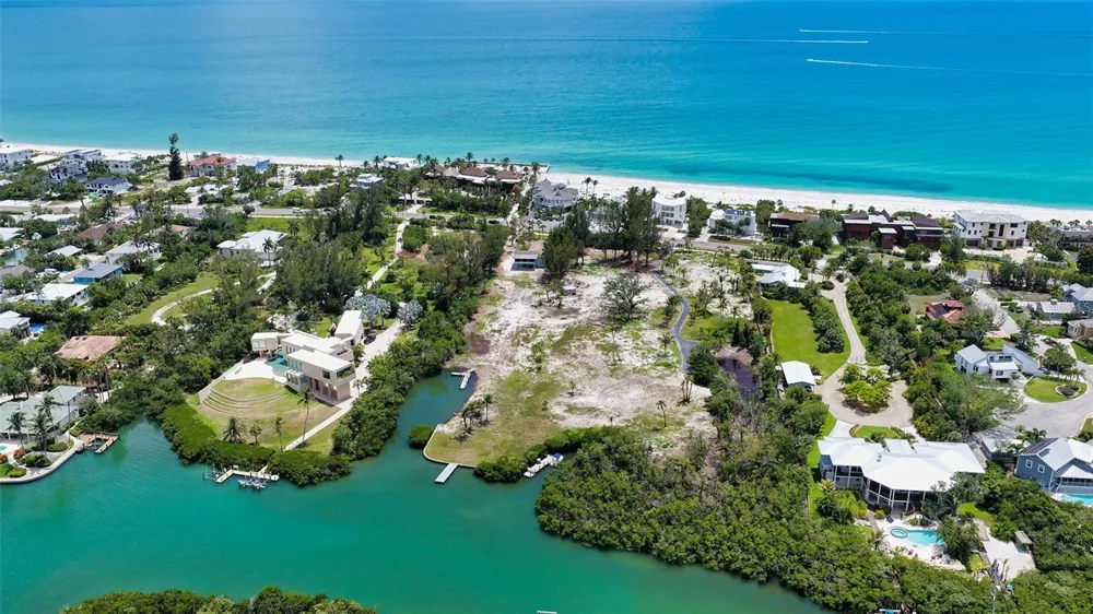 6660 & 6664 & 6670 GULF OF MEXICO DRIVE Longboat Key, FL 34228