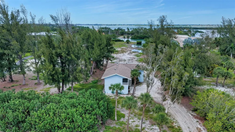 6660 & 6664 & 6670 GULF OF MEXICO DRIVE Longboat Key, FL 34228