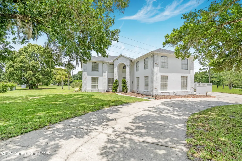 2152 Blue Iris Place Longwood, FL 32779