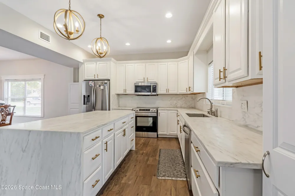 2152 Blue Iris Place Longwood, FL 32779