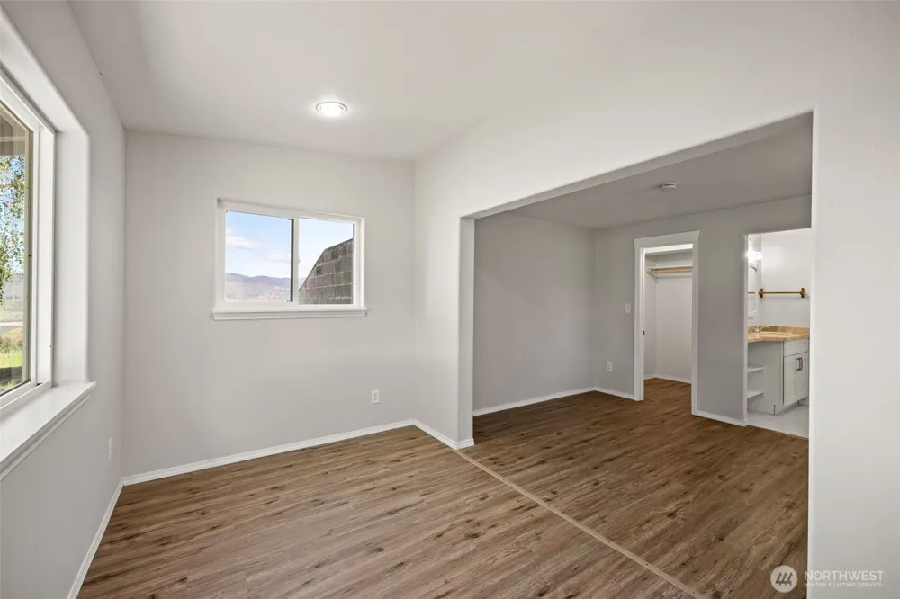 40831 Miles Creston Drive Davenport, WA 99122