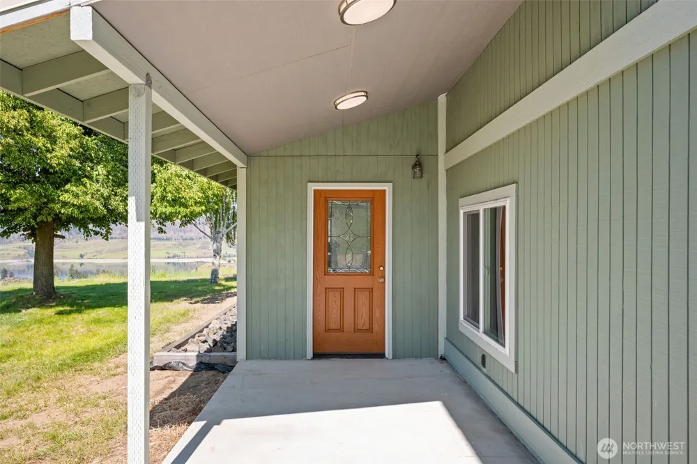 40831 Miles Creston Drive Davenport, WA 99122