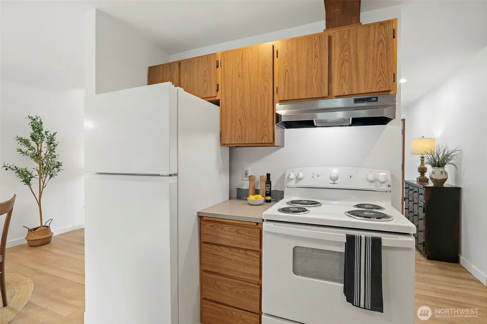 11726 8th Avenue S Burien, WA 98168