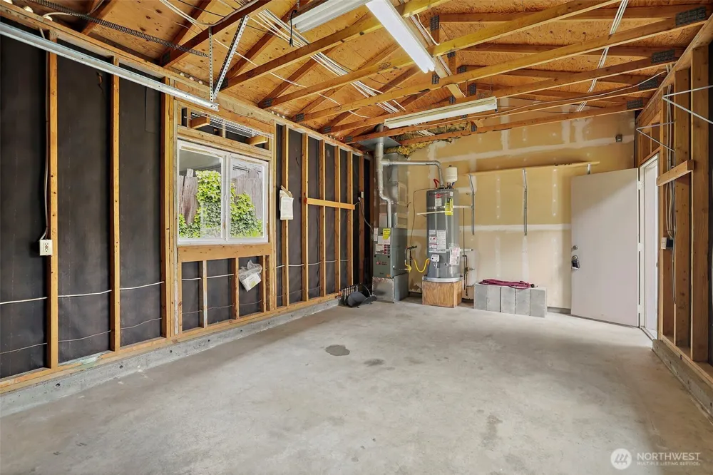 11726 8th Avenue S Burien, WA 98168