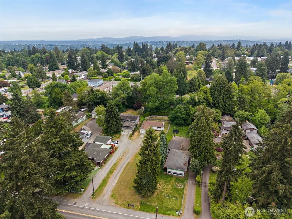 11726 8th Avenue S Burien, WA 98168