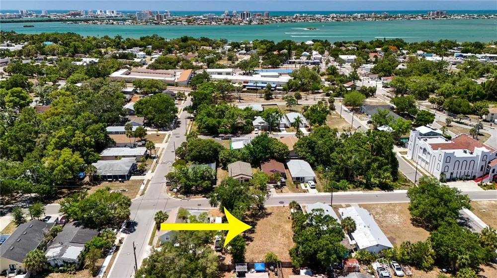 1405 PENNSYLVANIA AVENUE Clearwater, FL 33755