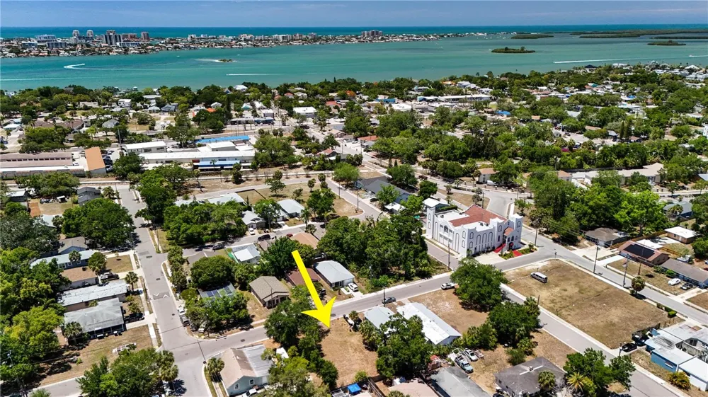 1405 PENNSYLVANIA AVENUE Clearwater, FL 33755