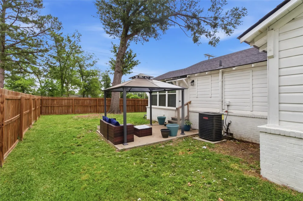 307 Locust Street Winnsboro, TX 75494