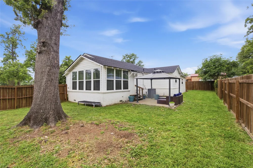 307 Locust Street Winnsboro, TX 75494
