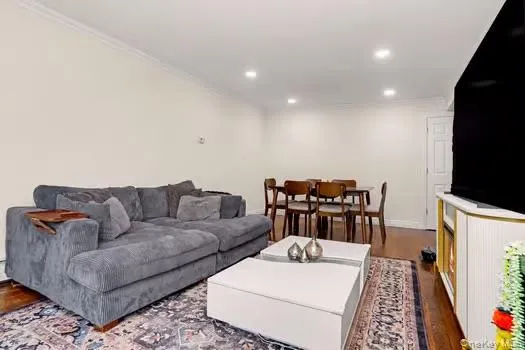 129 Parkside Drive Suffern, NY 10901