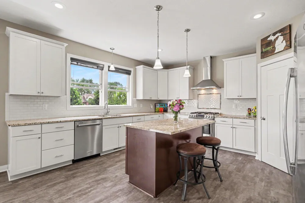 5441 Turkey Run Drive Kalamazoo, MI 49004