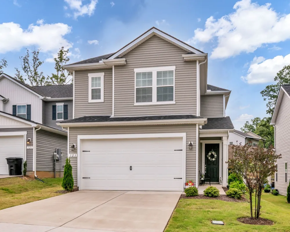 123 Timber Crest Trl White Bluff, TN 37187