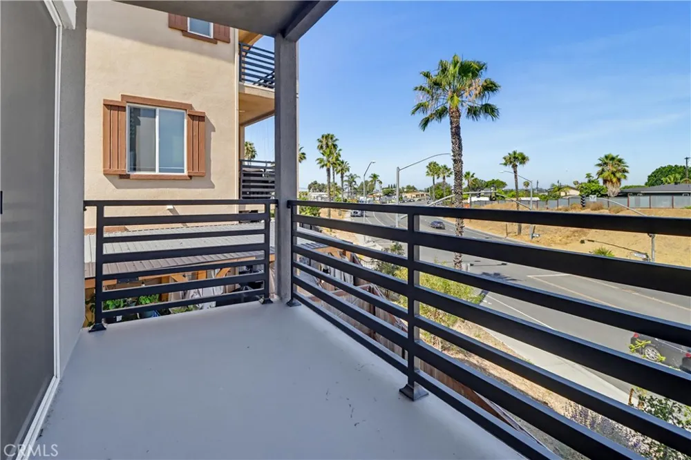 8508 Vista Azul Lemon Grove, CA 91945