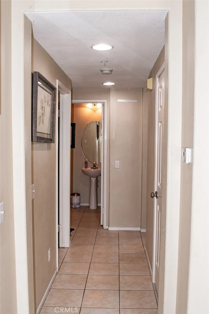 33634 Emerson #B Temecula, CA 92592