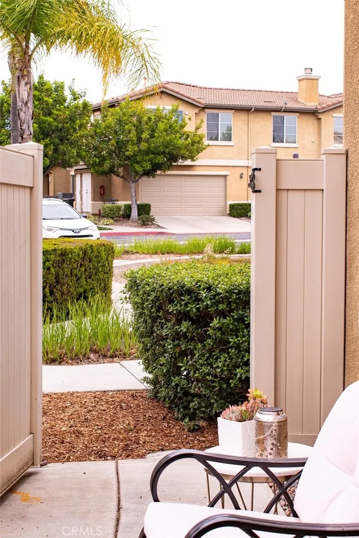 33634 Emerson #B Temecula, CA 92592