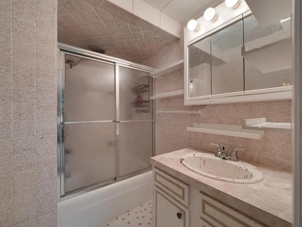 607 Swan Street Le Sueur, MN 56058