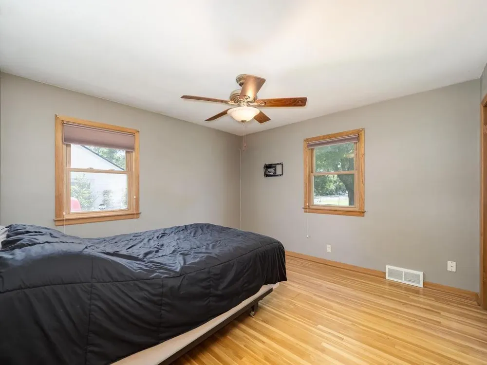 607 Swan Street Le Sueur, MN 56058