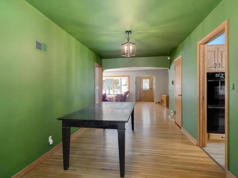 607 Swan Street Le Sueur, MN 56058