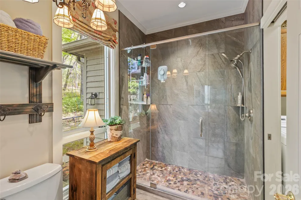 21 Laurel Wood Court Sapphire, NC 28774