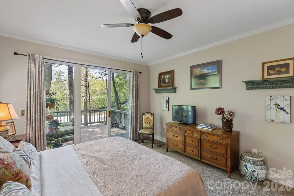 21 Laurel Wood Court Sapphire, NC 28774